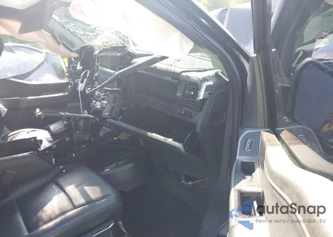 2022 Ford F-150 Lariat z USA, uszkodzony, nr VIN 1FTFW1E83NFC07919